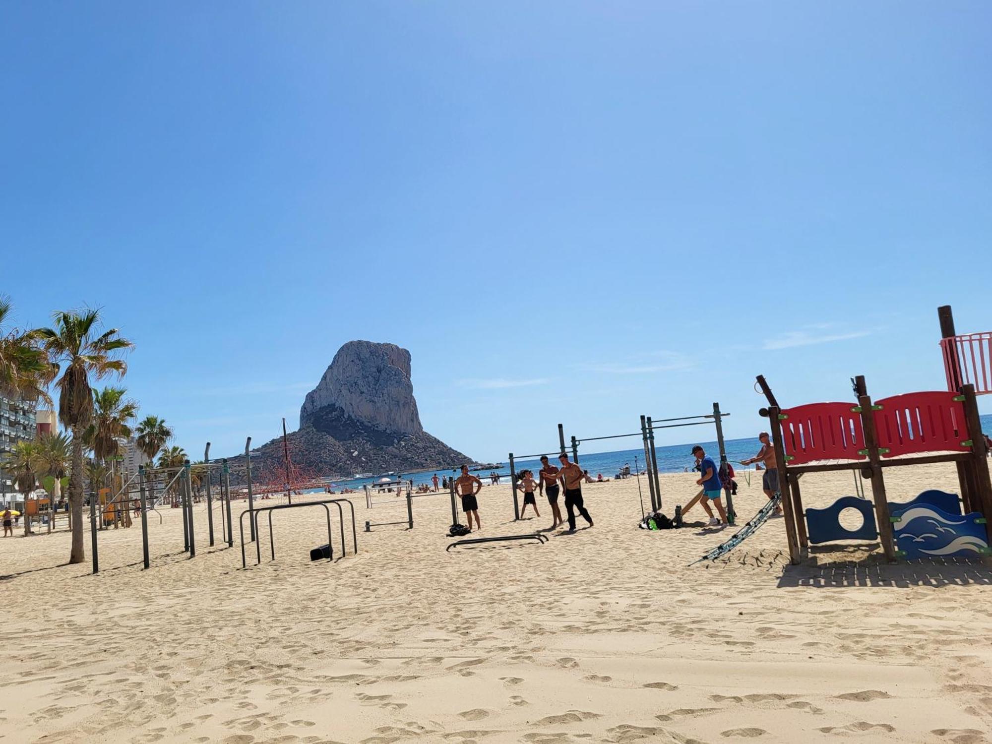 Apartamento Casa Sunrise - Costa Blanca House With Rooftop, Swimming Pools And Panoramic Sea And Views Calpe