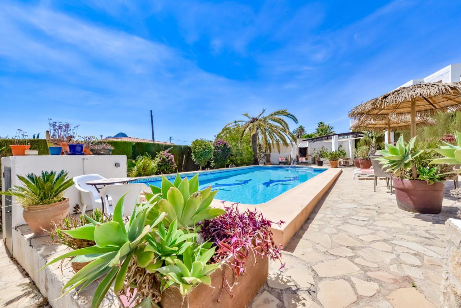 Guzman - Margareta Villa Calpe