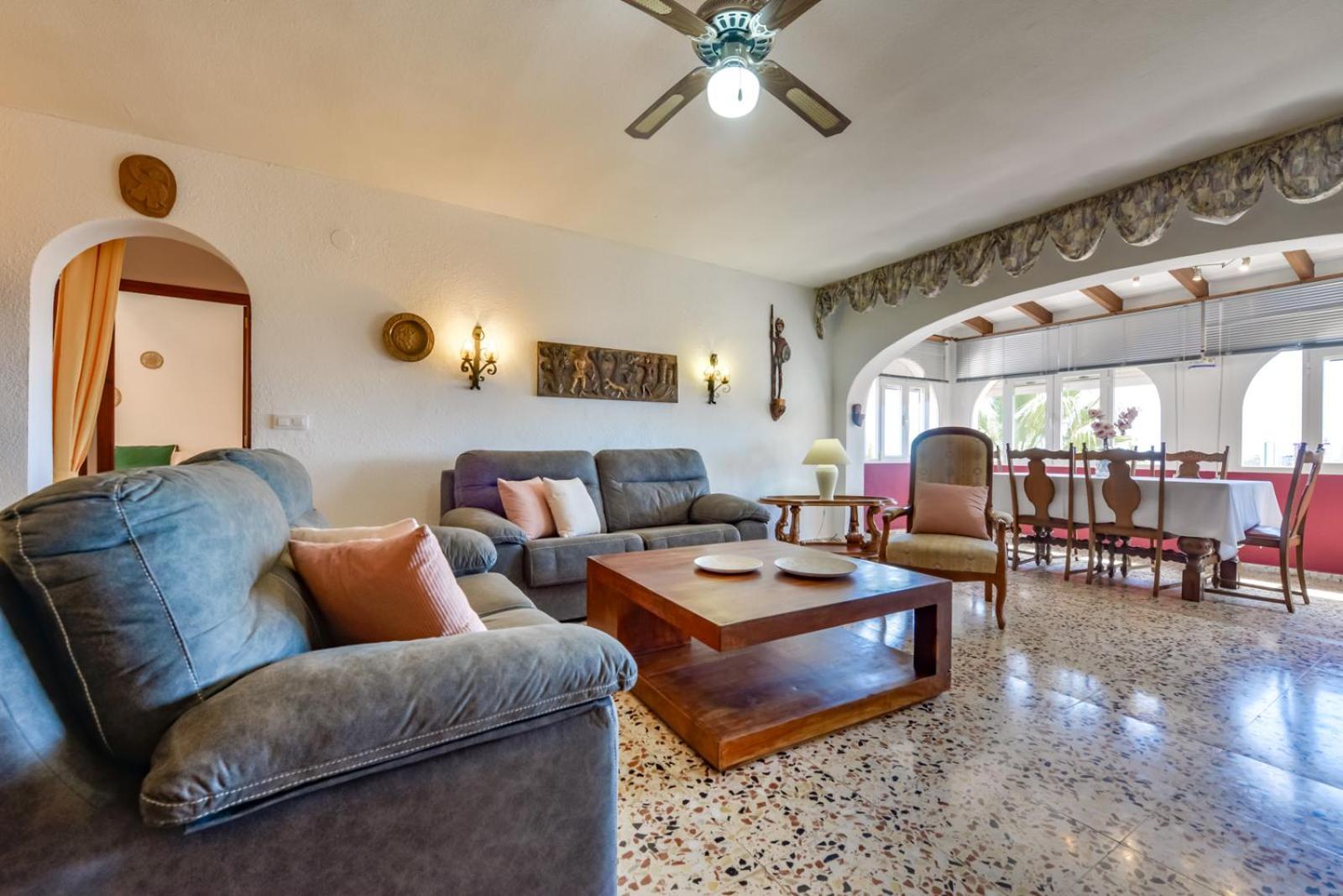Villa Guzman - Margareta Calpe