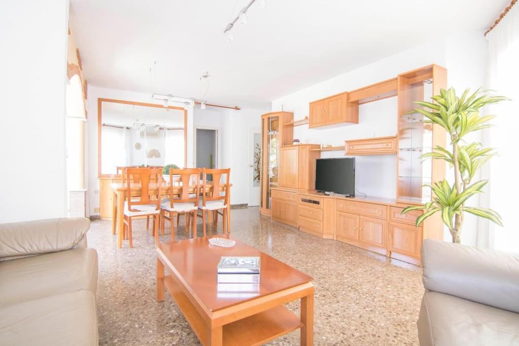 A 300m Playa Arenal - Apartamento