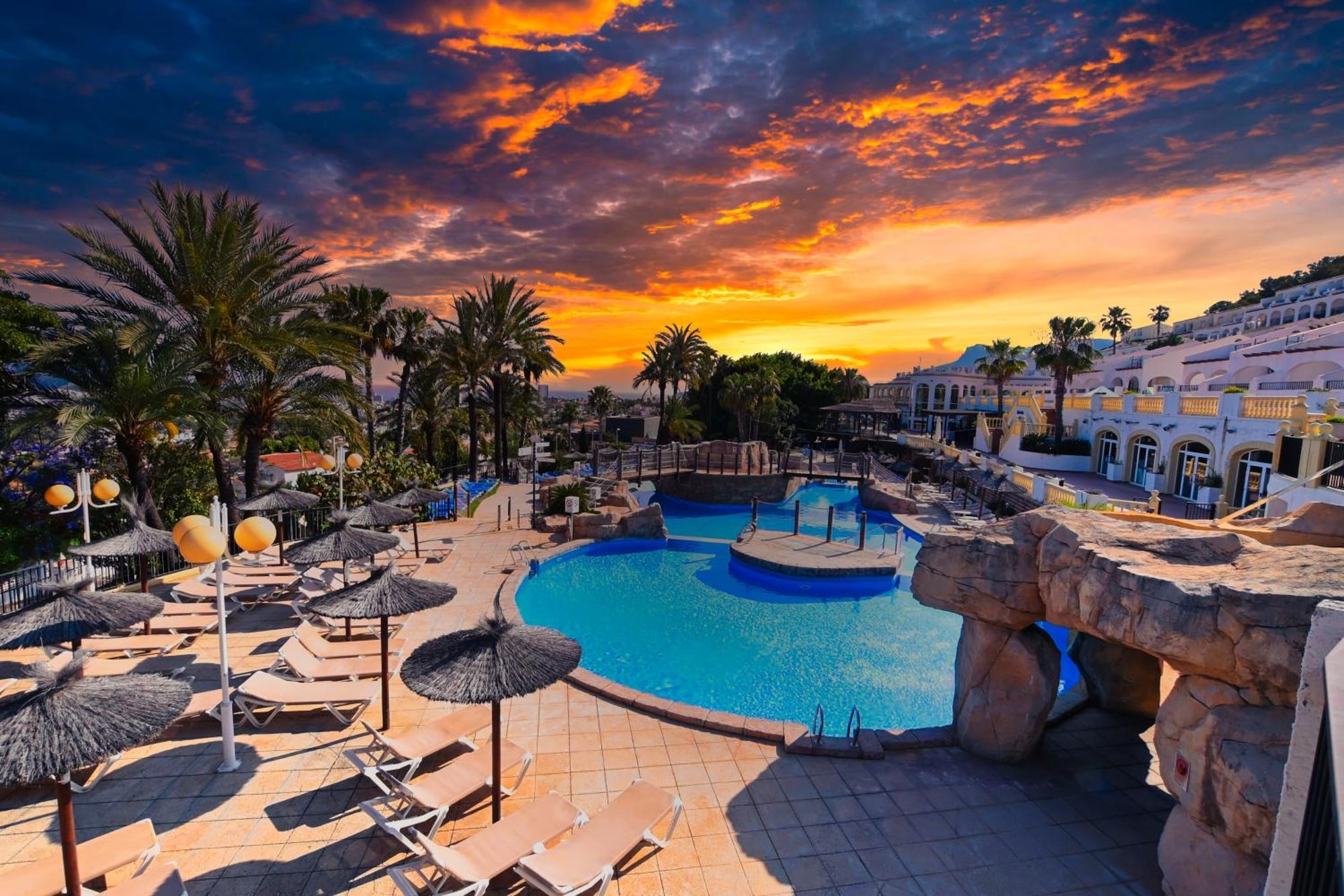 Imperial Park Pool Paradise 2 Bedroom 05 * Calpe