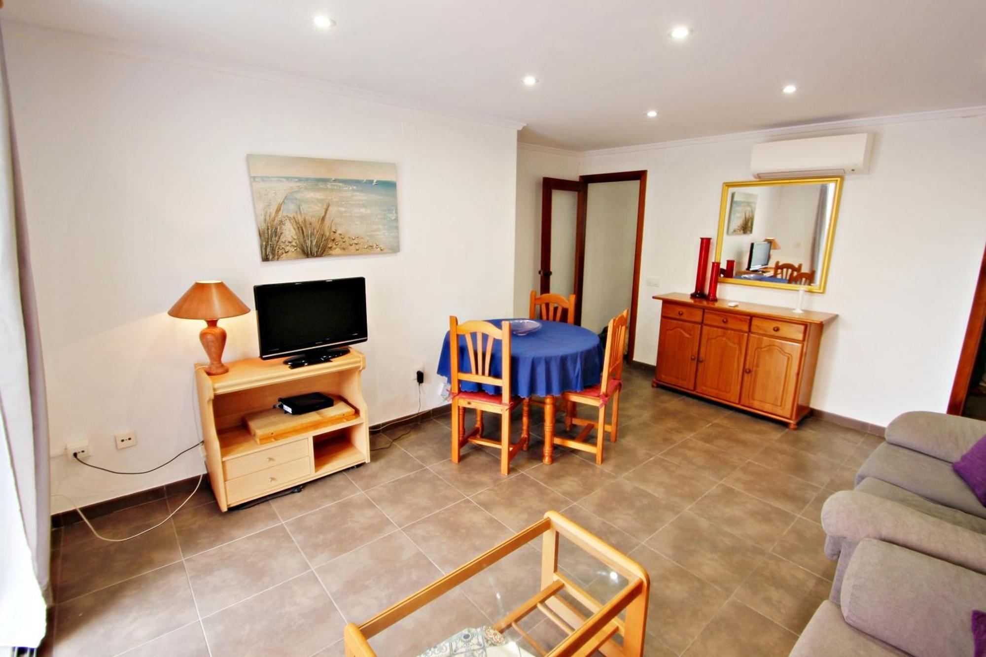 Apartment Xavier - Oceanfront With Sea Views In *