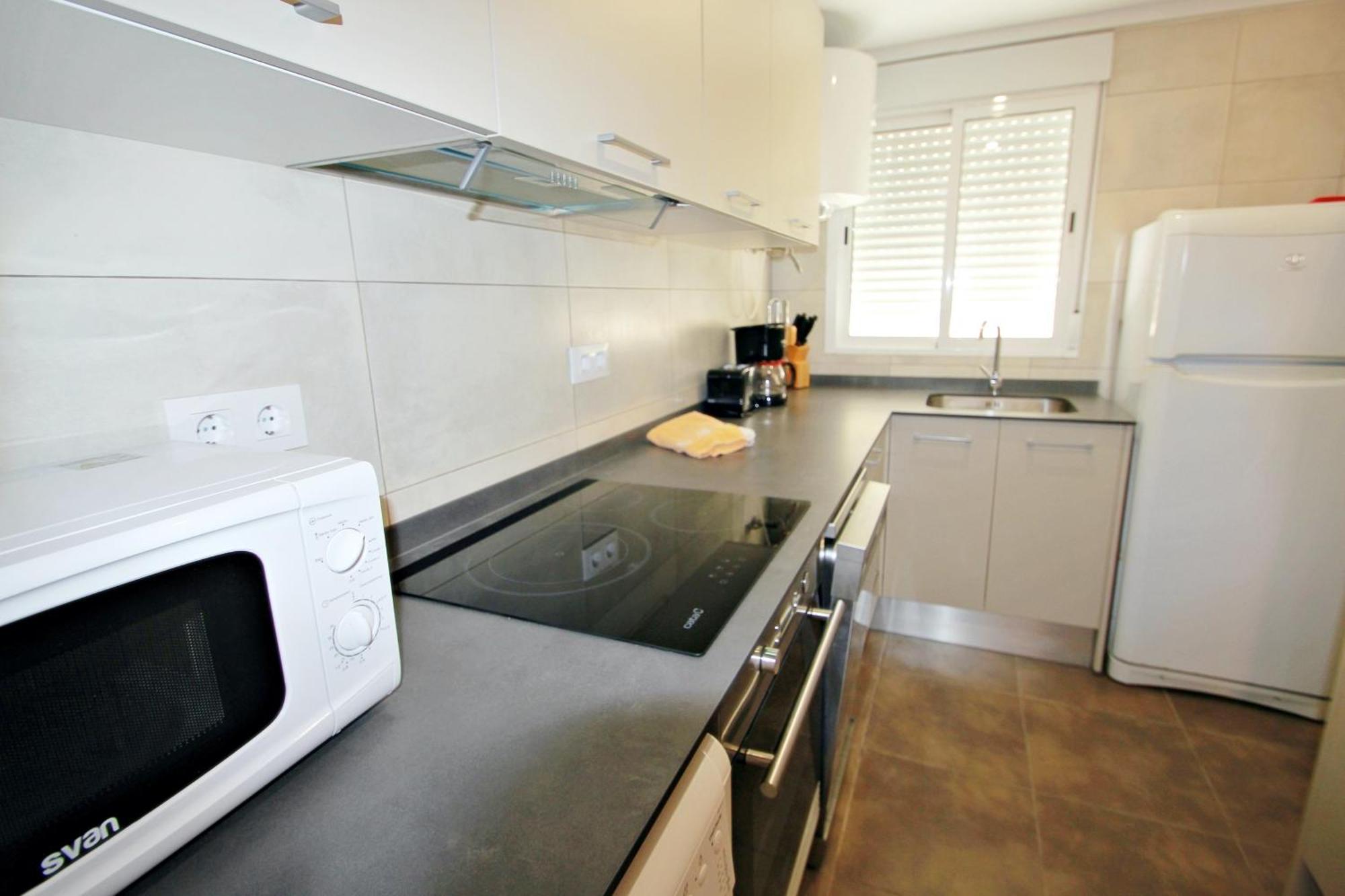 Xavier - Oceanfront With Sea Views In *