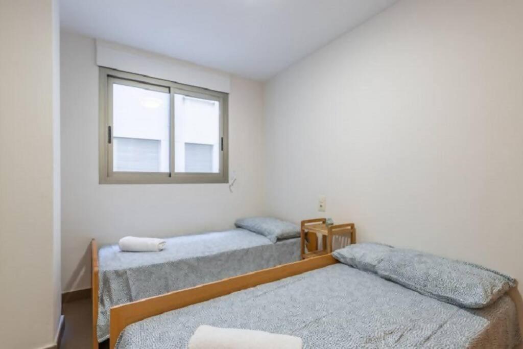 Apartamento Borumbot Vistas Pueblo Y Peñon *
