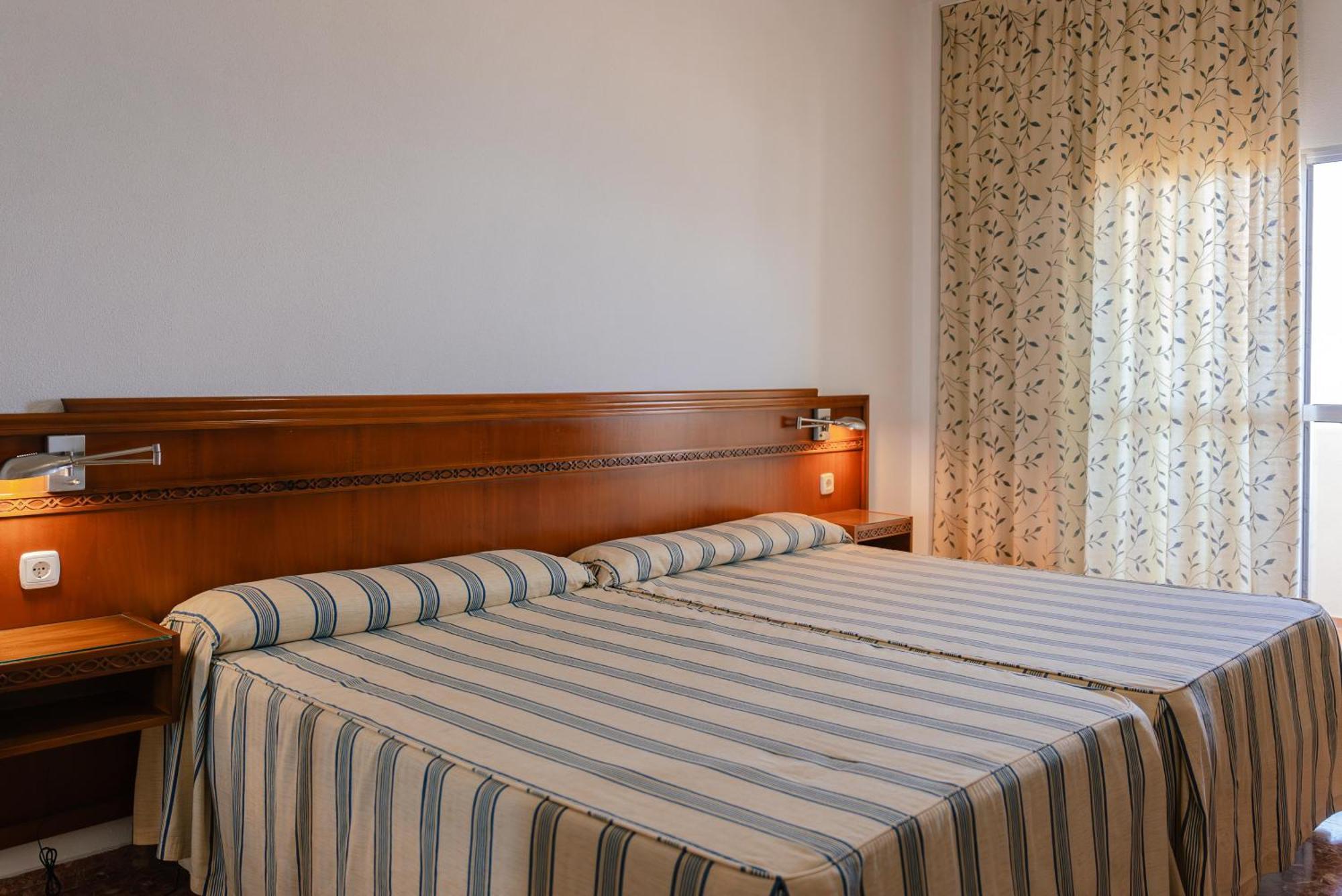 Port Europa Hotel