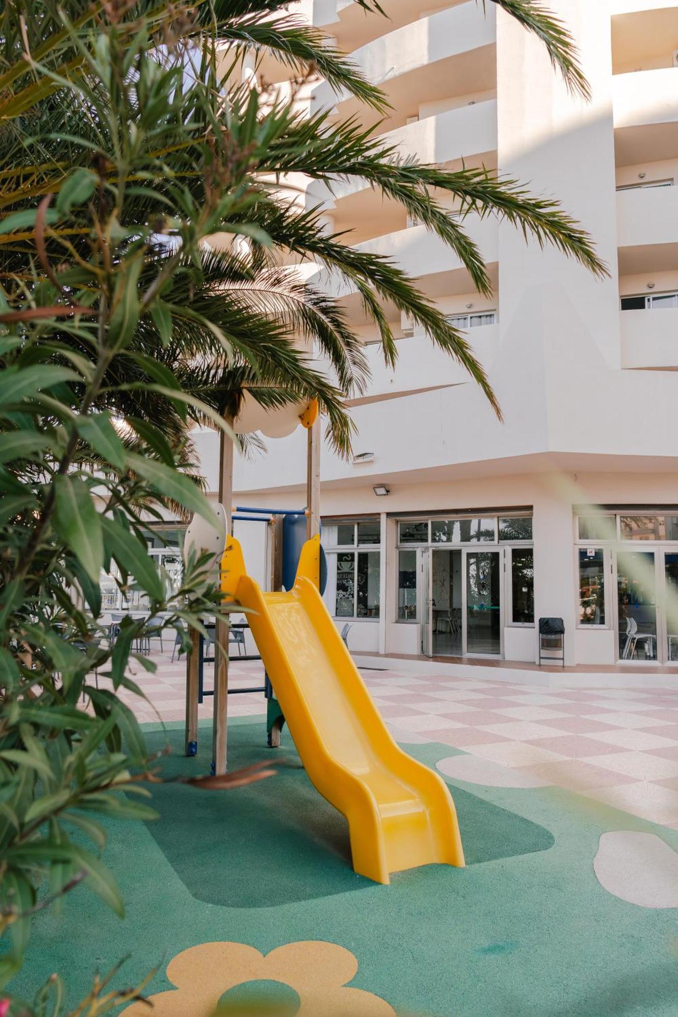Port Europa Hotel