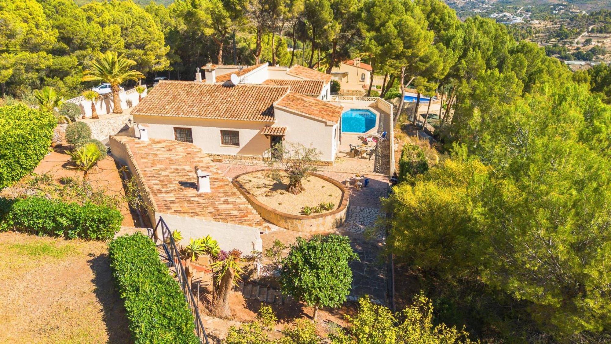 Villa Moskoa - Plusholidays *