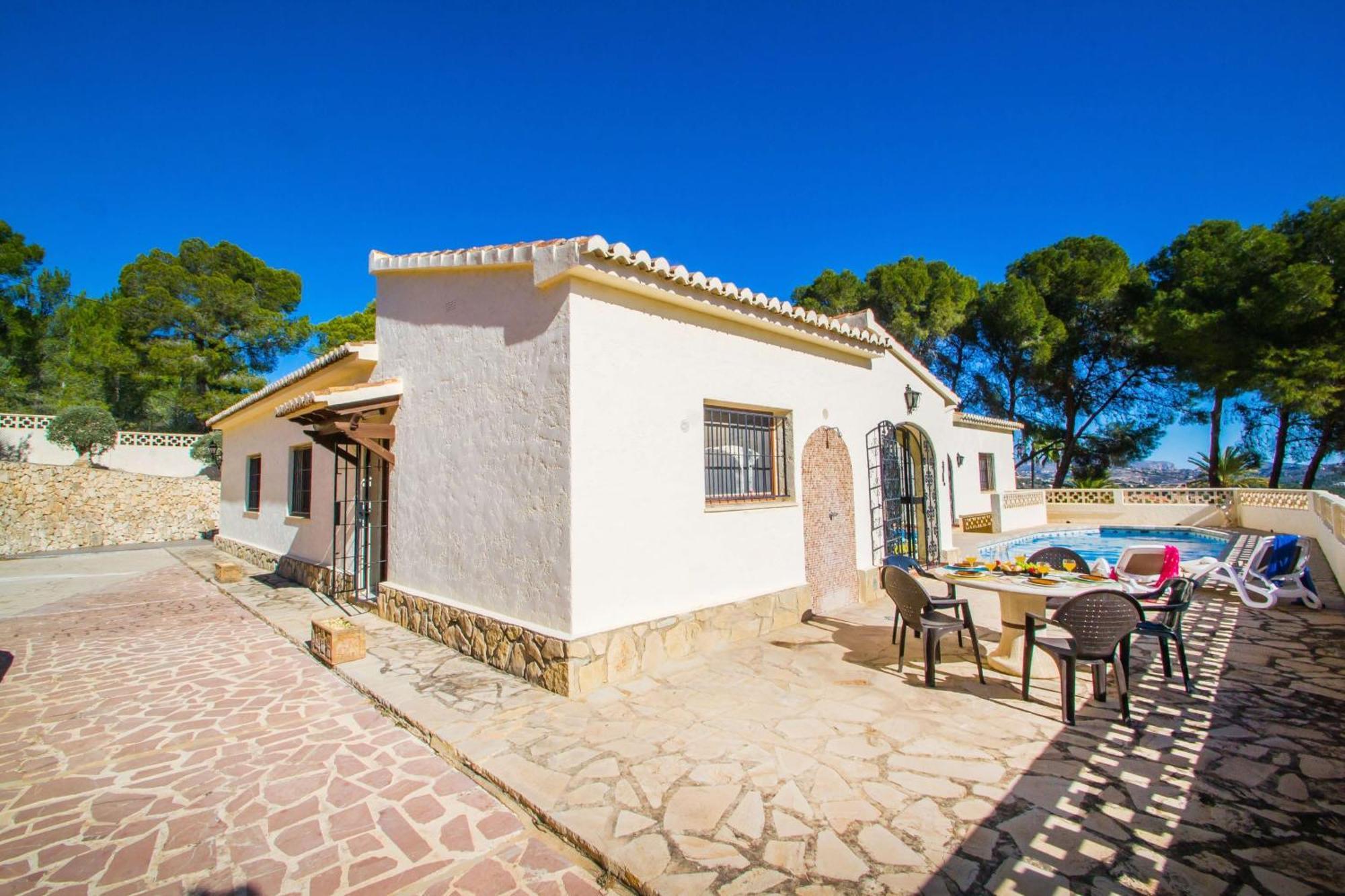 Moskoa - Plusholidays * Calpe
