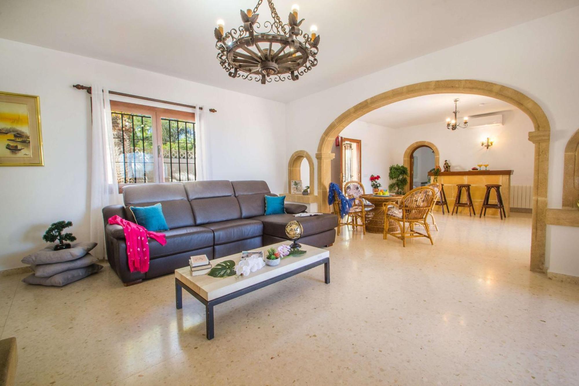 Villa Moskoa - Plusholidays