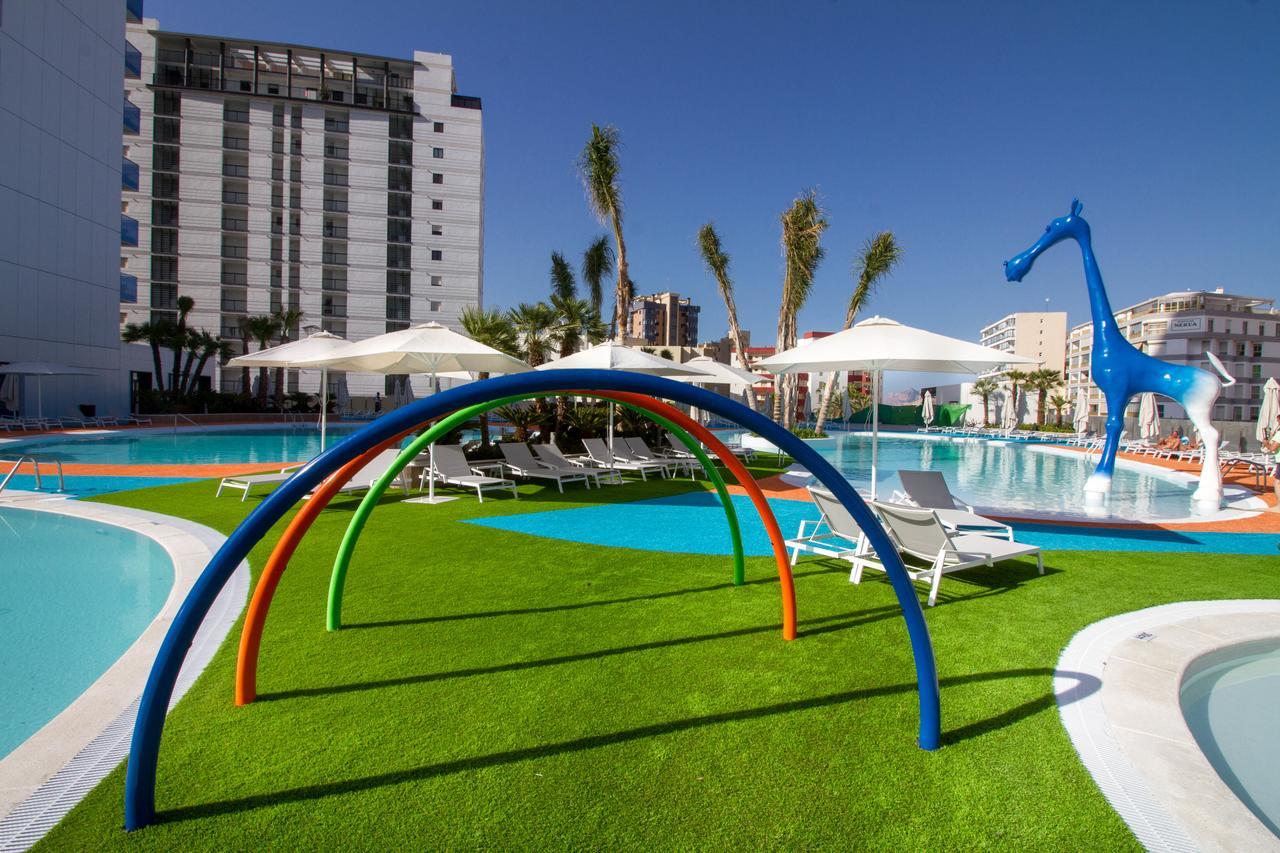 Hotel Suitopía - Sol Y Mar 4*