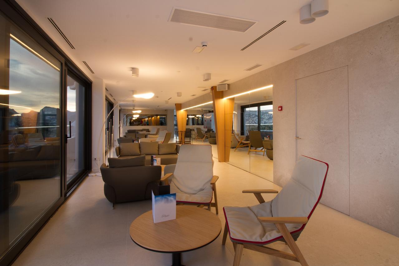 Hotel Suitopía - Sol Y Mar 4*