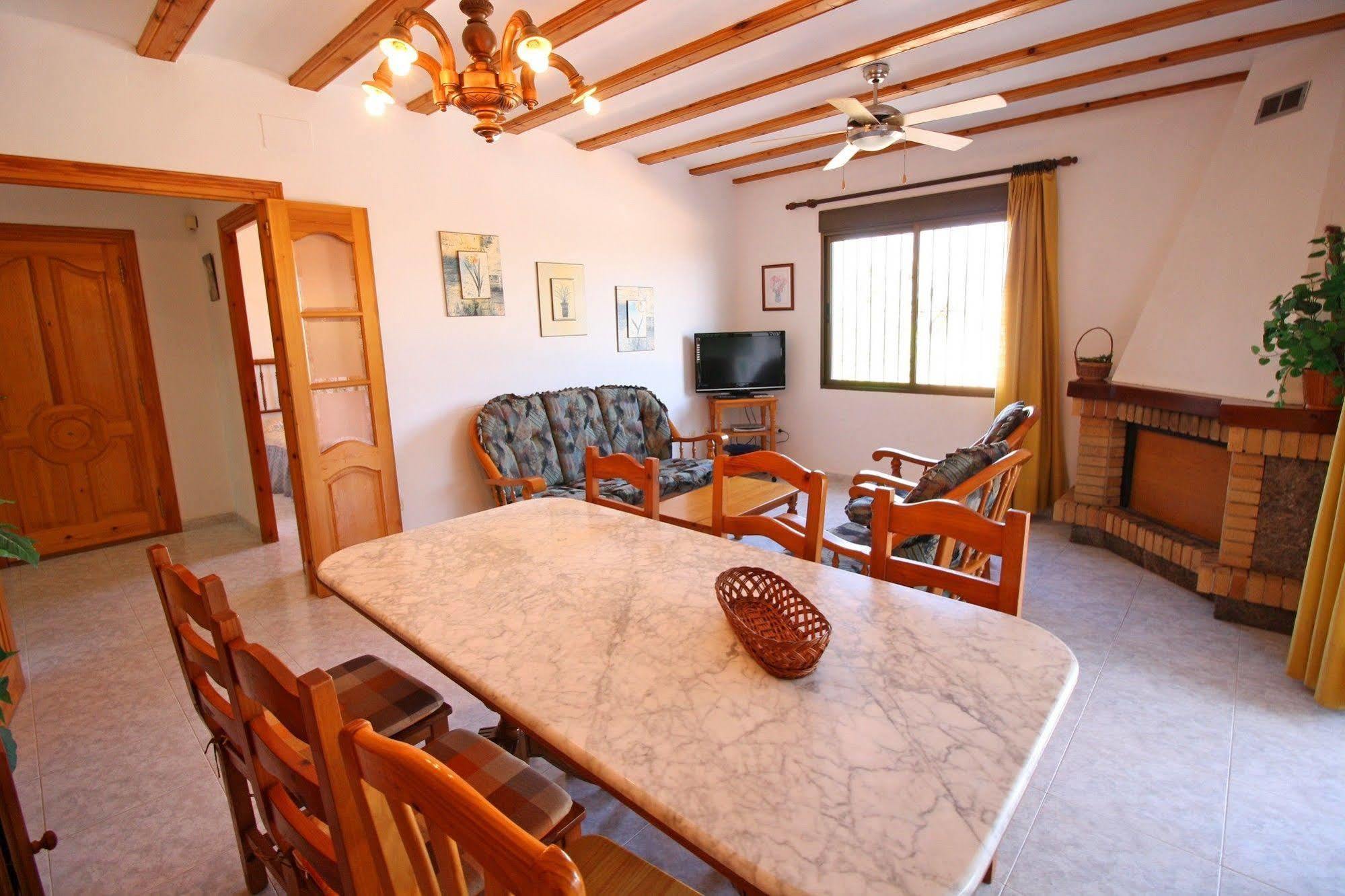 Holiday home Costa - Mariclara *