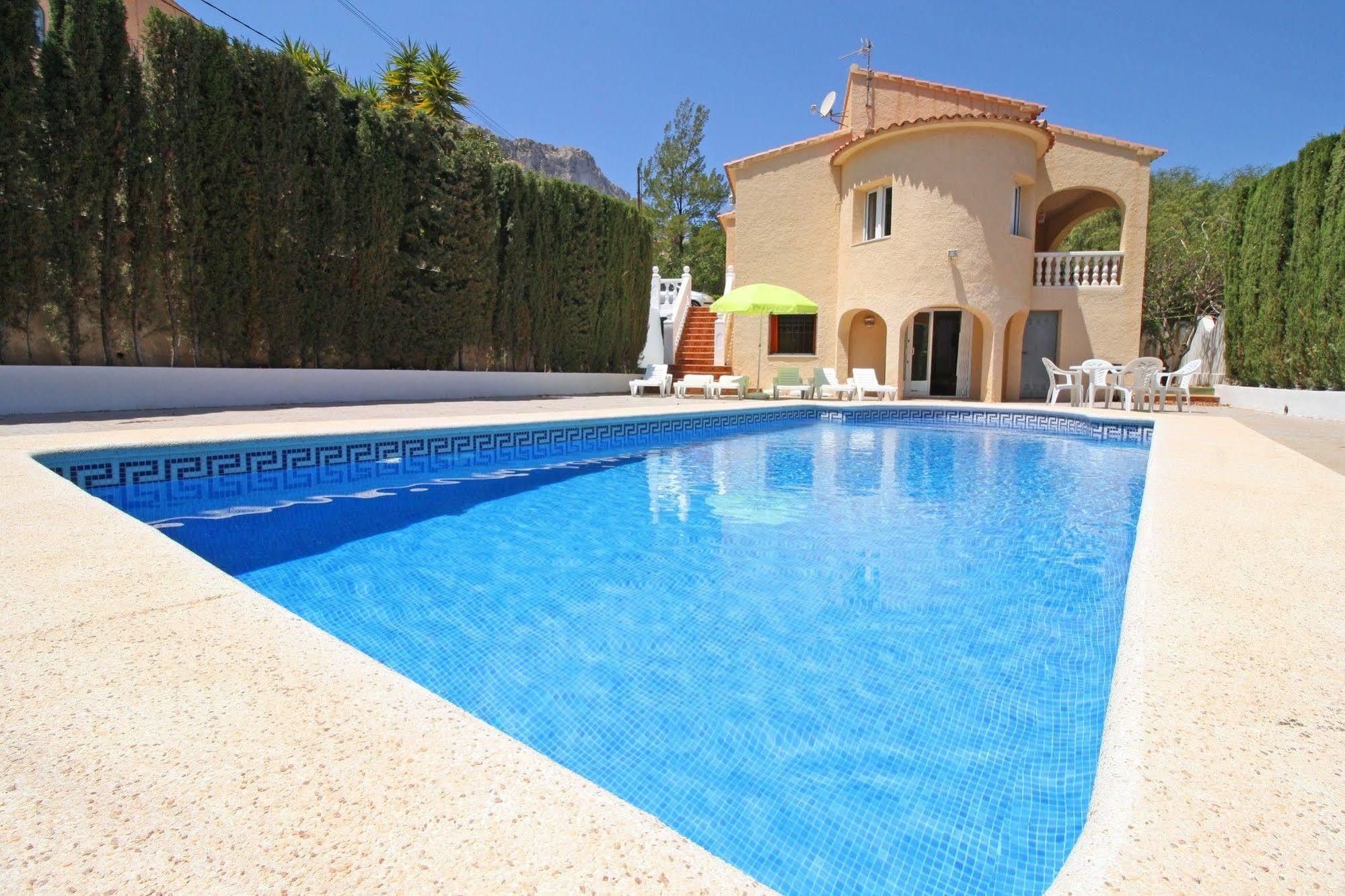 Villa Maria Costa