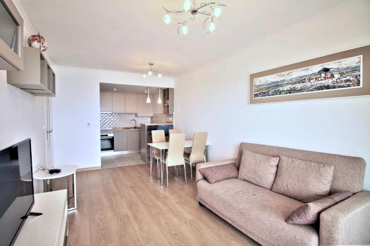 Apartamento Apolo 16 *