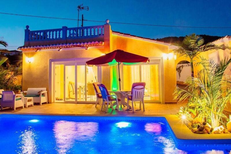 Hayahay With Private Pool & Amazing View *