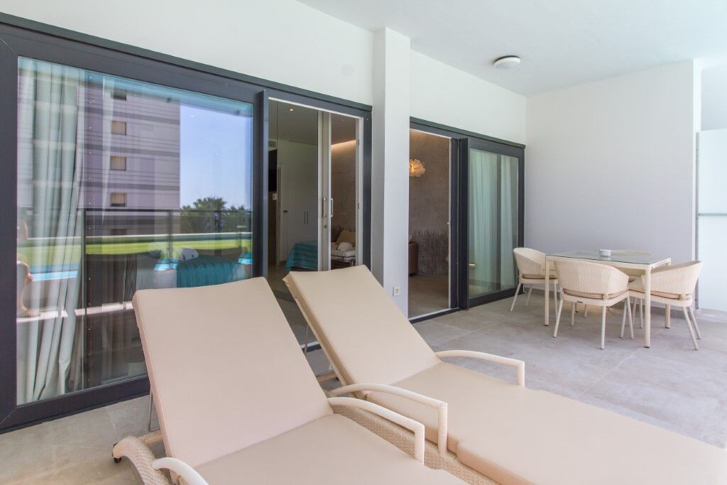 Suitopía - Sol Y Mar 4*