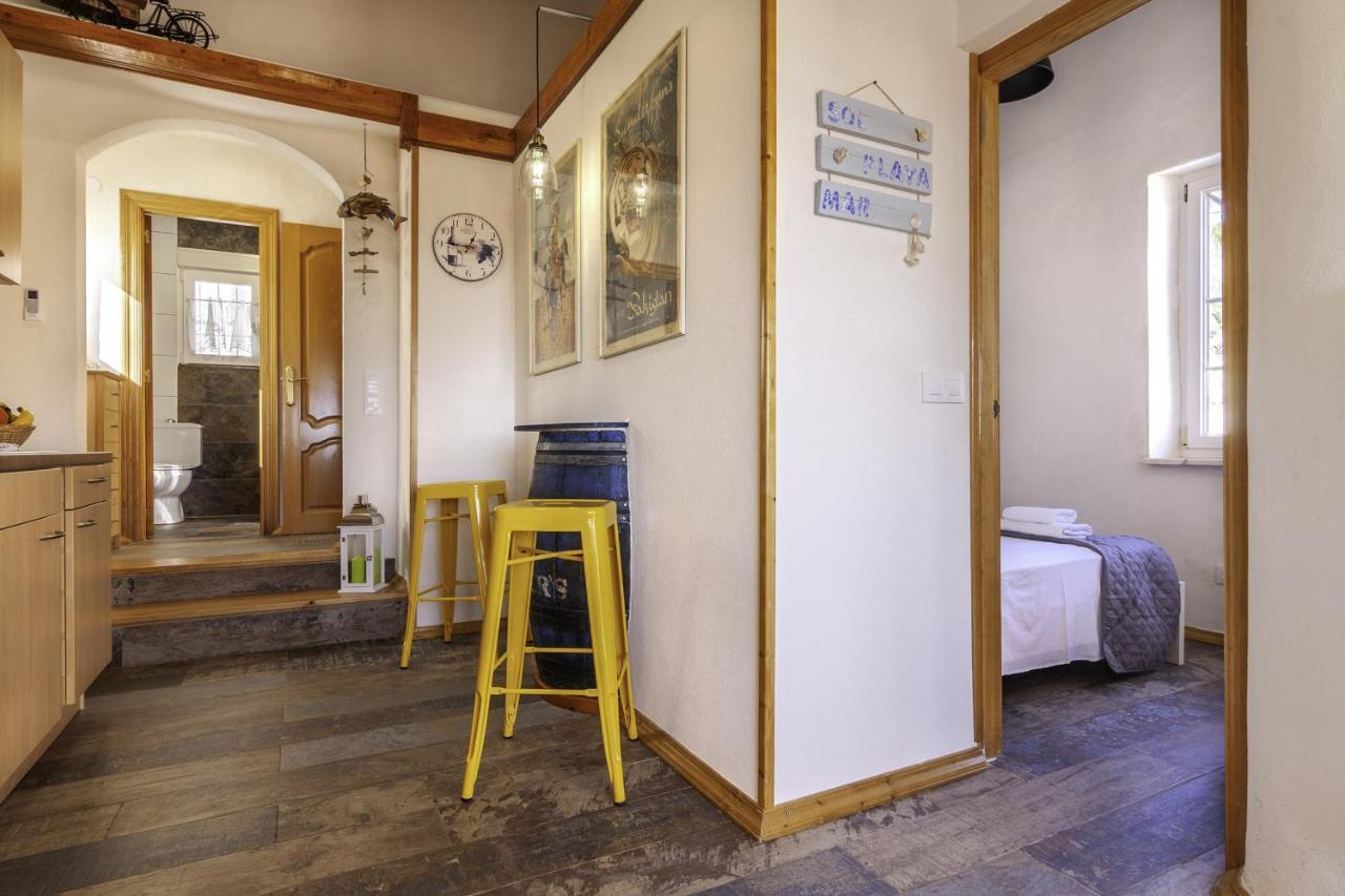 Villa Guzman - Gisela Calpe